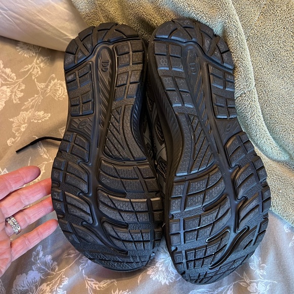 ASICS Gel black shoes - Picture 3 of 4